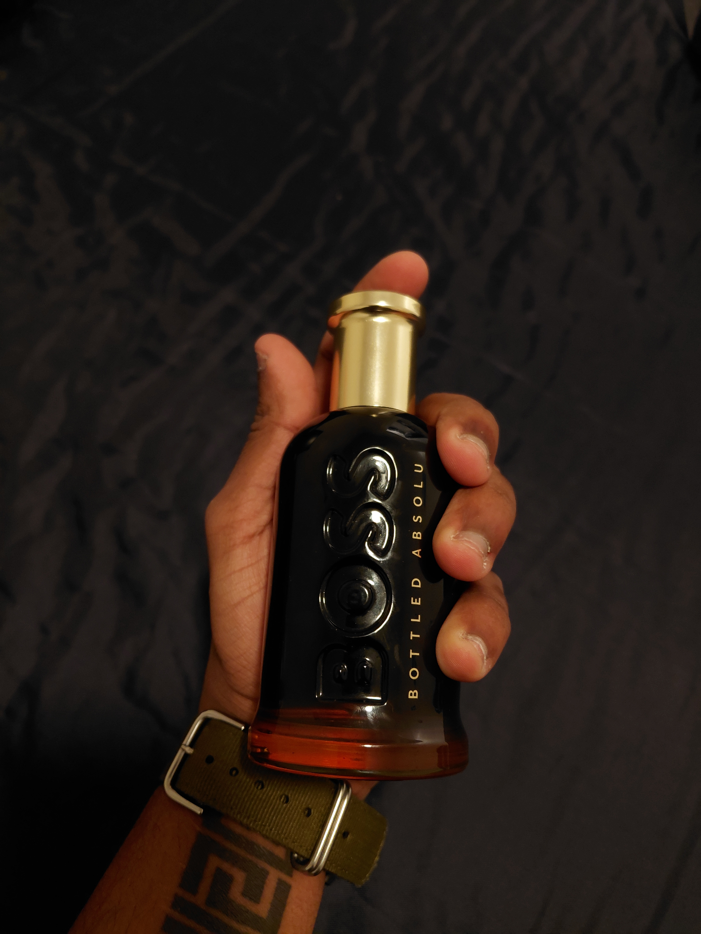 Boss Bottled Absolu fragrance